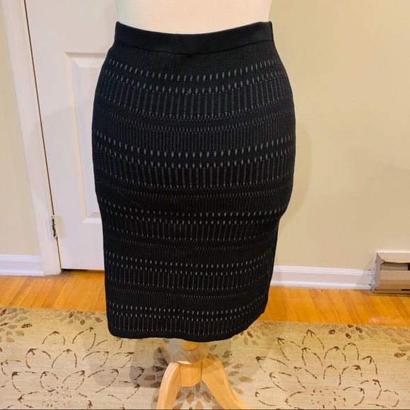 Sale NWOT Elie Tahari Sweater Skirt - Picture 2 of 6
